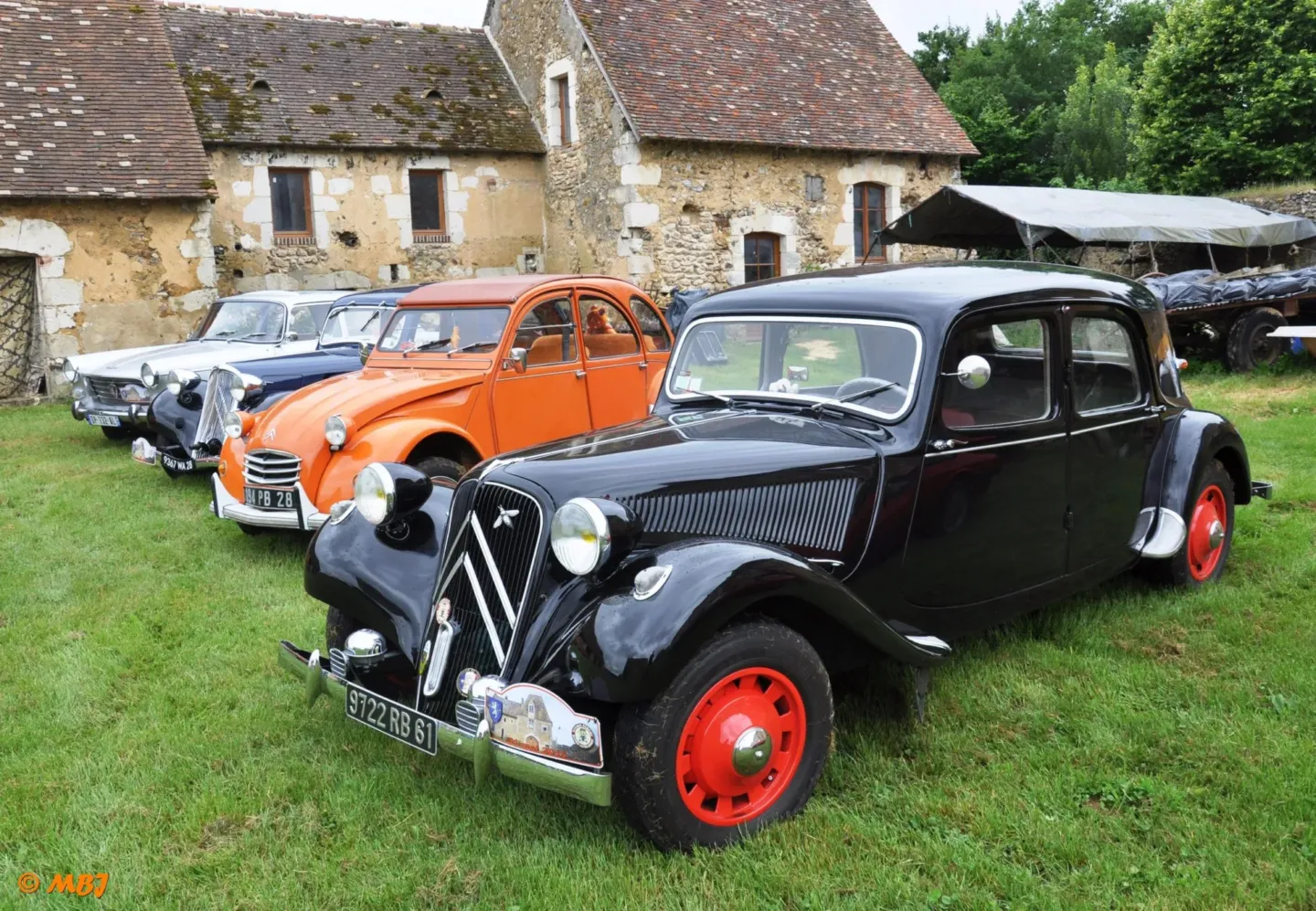 7.3.9. Assos Visites de clubs de voitures anciennes…