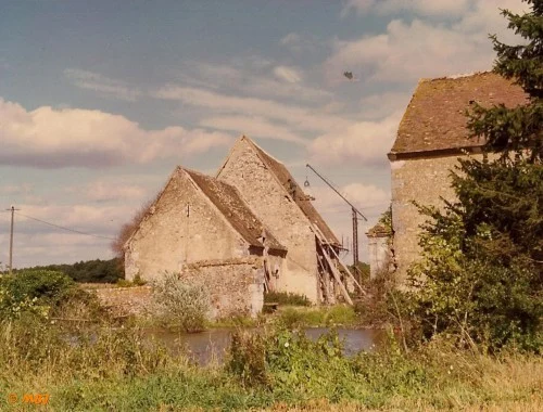 Des toitures très abîmées…